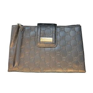 Bebe Los Angeles Signature Black Leather Wristlet Clutch Purse Handbag